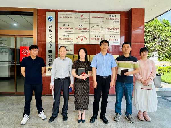 后勤保障部与第五党支部联合开展院区用电隐患排查暨“五一”节前安全检查